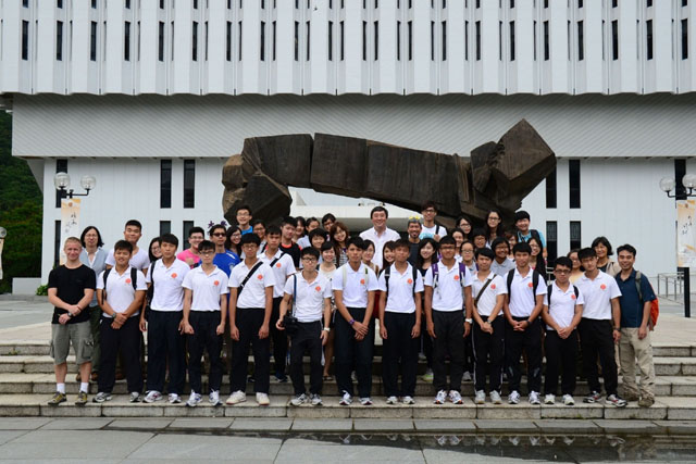 CUHK I‧CARE Programme─Christian Zheng Sheng College Service Project<br><br>Students of Zheng Sheng College visiting CUHK to experience university life