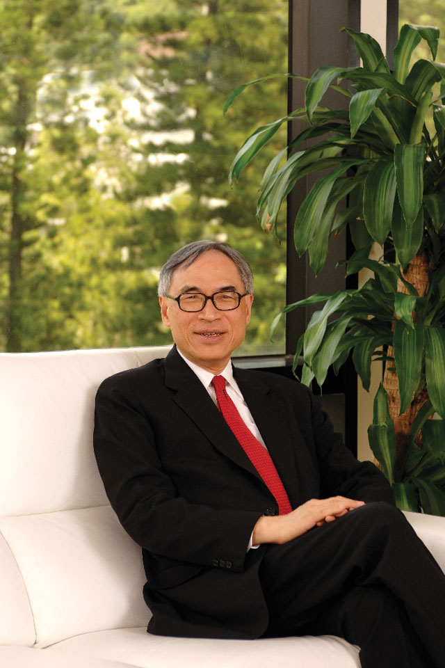 第六任校長劉遵義教授（2004–2010）