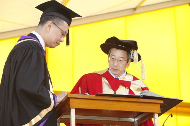 The 67th Congregation<br><br>Prof. Roger Y. Tsien