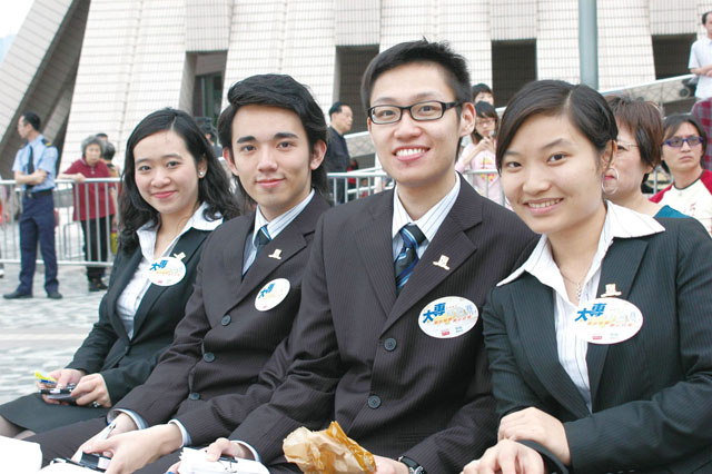 The 24th Inter Post-Secondary College Debate Competition<br><br>Cantonese debate team makes its eighth victory