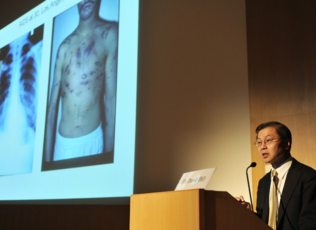 Dr. David Ho was on campus in late April 2011 to give a seminar on the latest situation of the fight against HIV/AIDS.