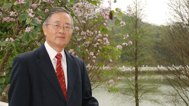 Prof. Rance P.L. Lee, Emeritus Professor of Sociology and the first Master of Wu Yee Sun College