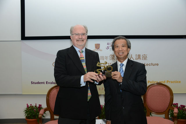 The University's 50th Anniversary Distinguished Lecture: Prof. Herbert Marsh<br><br>Prof. Herbert W. Marsh, Professor, Department of Education, University of Oxford, presented a lecture on 'Student Evaluation of University Teaching: Recommendation for Policy and Practice' on 2 July. Prof. Alvin Leung, Dean, Faculty of Education <em>(right)</em> presents a CUHK 50th anniversary souvenir to Prof. Marsh
